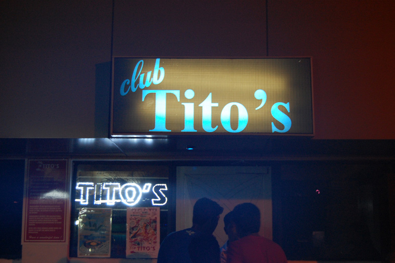 Клуб Титос, Гоа (Tito's club Goa)