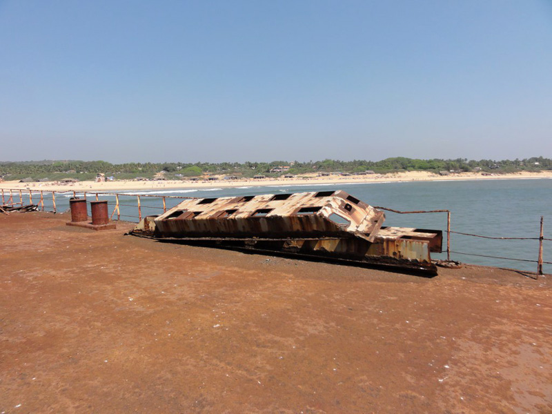   , . Ship Candolim Goa