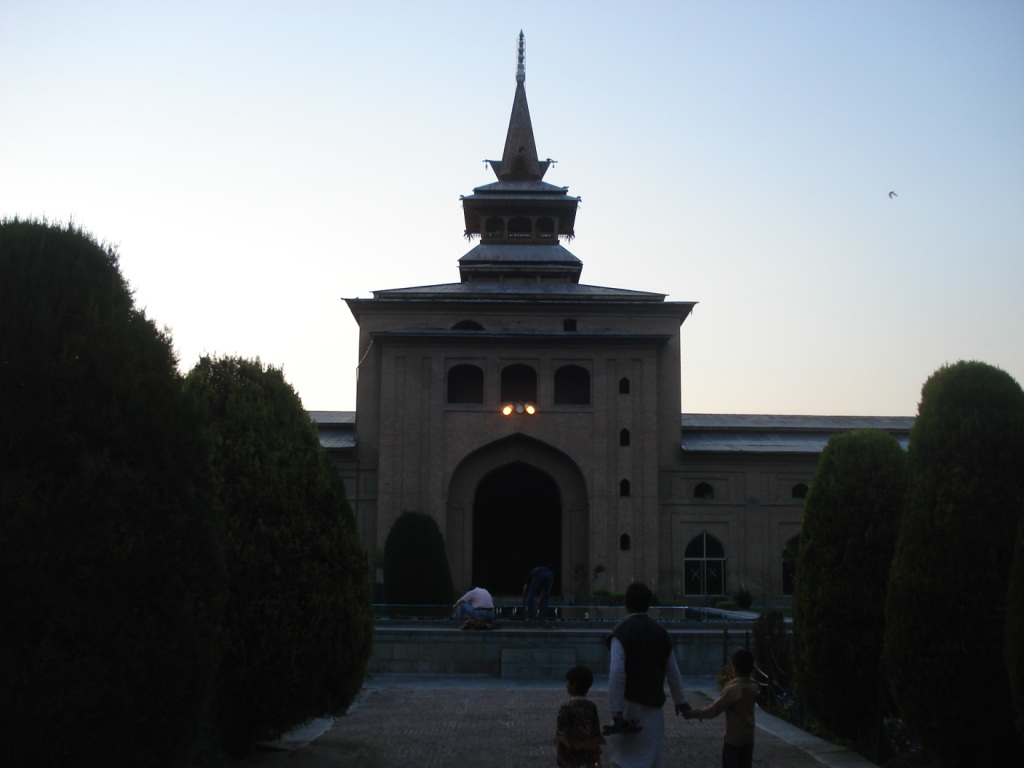 Мечеть Джами Маджид 4