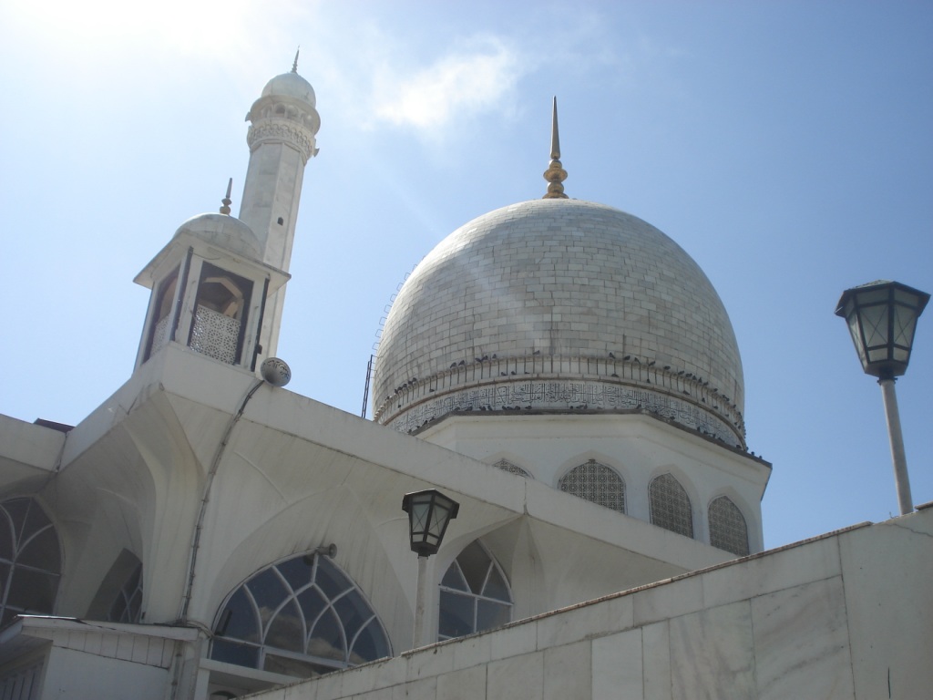 Мечеть Хазрад бал. Величественность