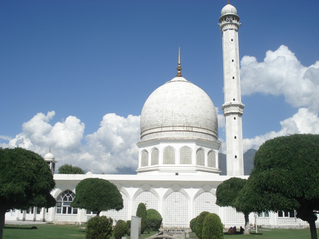 Мечеть Хазрад бал. Во всей красе