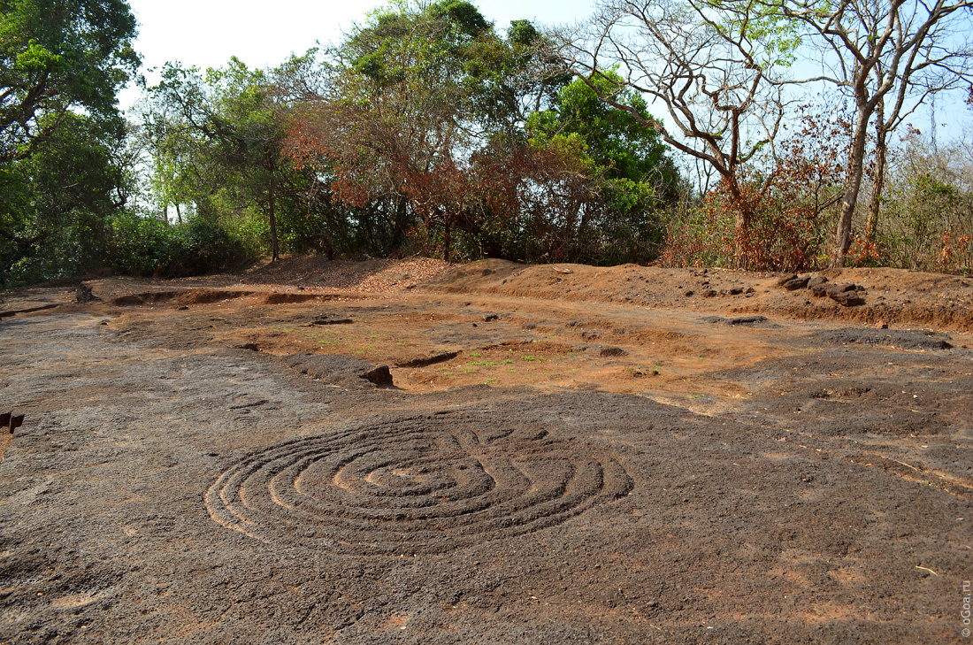     - Usgalimal Rock Carvings